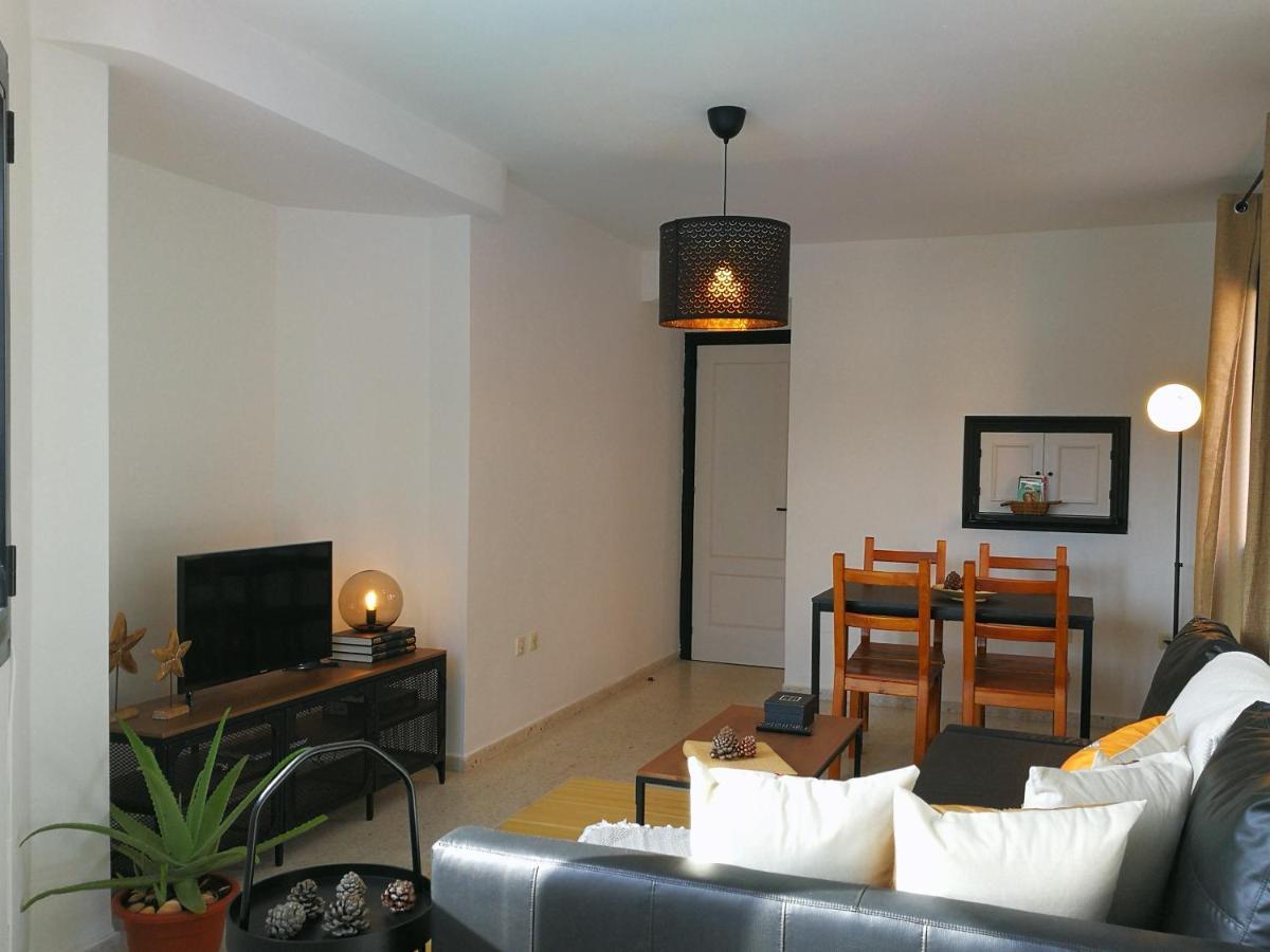 Apartamento Playa De Levante La Linea de la Concepcion Exterior photo